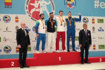 Karateçilərimiz İspaniyada qızıl, gümüş və 2 bürünc medal qazanıb