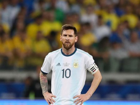 Messi Pelenin rekordunu qırıb