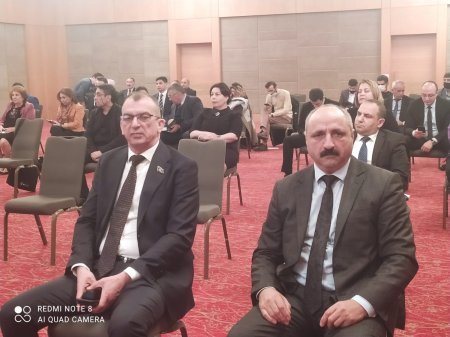 "Holiday İnn" otelində  "Qərbi Azərbaycan Yaddaşı" layihəsinin təqdimatı keçirildi