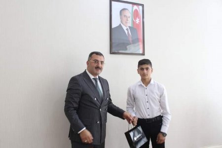 Məzunlarla görüş keçirilmişdir