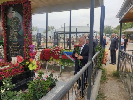Millət vəkili Aqil Məmmədov şəhid ailələrini ziyarət edib - FOTOLAR