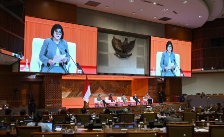 Milli Məclisin sədri Sahibə Qafarova Cakartada "Böyük iyirmilik" ölkələrinin parlament sədrlərinin 8-ci Sammitində çıxış edib  