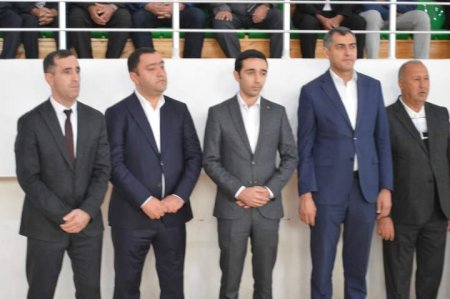 Yeni Azərbaycan Partiyasının təsis olunmasının 30 illiyinə həsr olunan Mini-futbol turnirinin L qrupu üzrə açılış mərasimi keçirildi