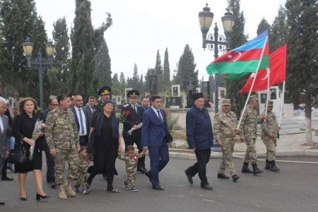 Vətən müharibəsi şəhidi Həsənov Kənan Zirəddin oğlunun ikinci ildönümü məzarı başında qeyd edilib və ailəsi ziyarət olunub 