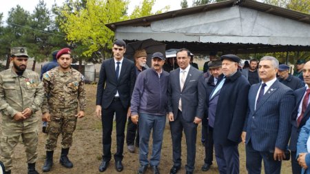 Vətən qəhrəmanlarının əziz xatirəsini əbədiləşdirmək məqsədilə Cəlilabad rayon Babalı kəndində bulaq kompleksinin açılışı olub