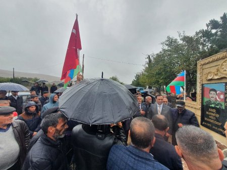 Vətən qəhrəmanlarının əziz xatirəsini əbədiləşdirmək məqsədilə Cəlilabad rayon Babalı kəndində bulaq kompleksinin açılışı olub