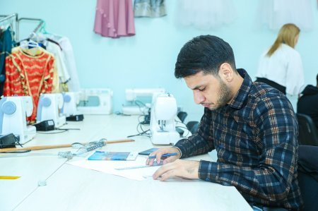 Moldova nümayəndə heyəti Peşə-əmək Reabilitasiya Mərkəzi və   Ahıl şəxslər üçün sosial xidmət müəssisəsi ilə tanış olub