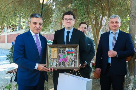Moldova nümayəndə heyəti Peşə-əmək Reabilitasiya Mərkəzi və   Ahıl şəxslər üçün sosial xidmət müəssisəsi ilə tanış olub