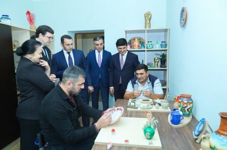 Moldova nümayəndə heyəti Peşə-əmək Reabilitasiya Mərkəzi və   Ahıl şəxslər üçün sosial xidmət müəssisəsi ilə tanış olub