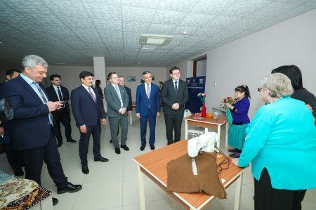 Moldova nümayəndə heyəti Peşə-əmək Reabilitasiya Mərkəzi və   Ahıl şəxslər üçün sosial xidmət müəssisəsi ilə tanış olub