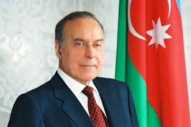 Ulu Öndər Heydər Əliyevin müəyyən  etdiyi və uğurla həyata keçirilən  dövlətçilik amallarına daim sadiqik