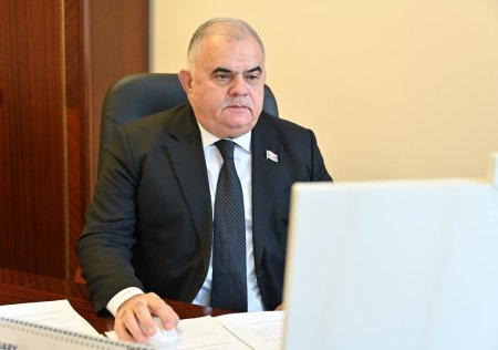 Müdafiə, təhlükəsizlik və korrupsiya ilə mübarizə komitəsinin iclasında