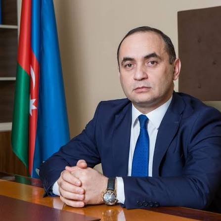 Təbabətdə öz dəst-xətti olan novator alim.