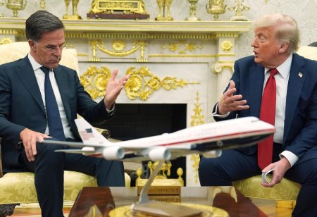 Media: Rütte ilə görüş Trampın NATO müttəfiqlərinə qarşı münasibətini yumşaltmayıb