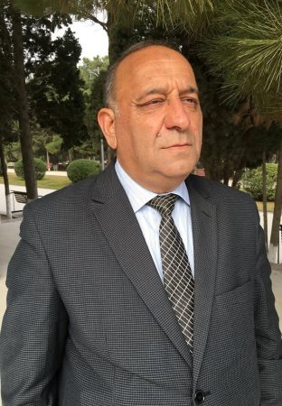 QƏRİBƏ İNSAN SENTİMENTAL SÜRRİALİST insan haqqında düşüncələrim