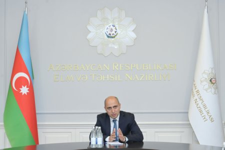 Emin Əmrullayev: - Həssas kateqoriyadan olan uşaqların keyfiyyətli təhsil alması dövlət siyasətinin prioritet istiqamətlərindən biridir