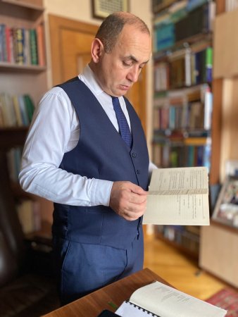 İlahiyyatçı alim, millət vəkili Ceyhun Məmmədovdan gənclərə ibrətamiz tövsiyələr