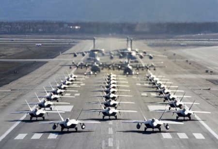 ABŞ Alyaskadakı hava bazasını genişləndirmək üçün 7 milyard dollar xərcləyəcək