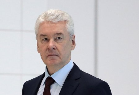 Sergey Sobyanin: Moskvaya doğru uçan dronlar vurulub