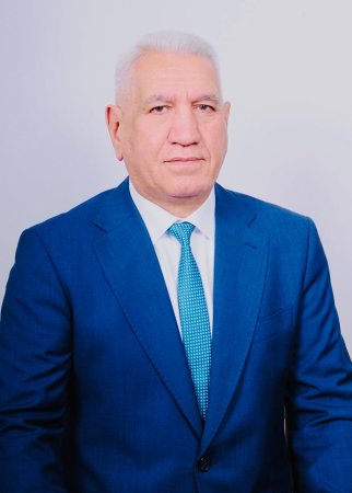 “Atribut” qəzetinin və “Atributinfo.az” saytının baş redaktoru Bəradər SƏMƏNDƏRLİyə
