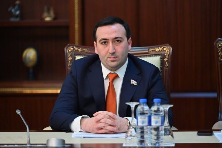 Hörmətli Bəradər müəllim