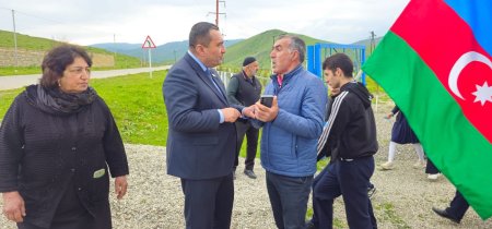 Deputat Xızı rayonu Fındığan kəndində içməli su layihəsinin açılışında iştirak edib