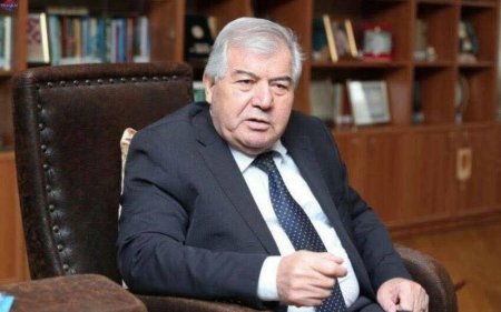 Hörmətli Sabir Rüstəmxanlı!