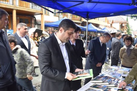 Qaxda I Kitab Sərgisi keçirilib