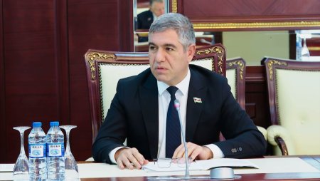 "Azərbaycanın daxili maliyyə mənbələri, dövlət büdcəsi hesabına Qarabağ yenidən qurulur"- Vüqar Bayramov