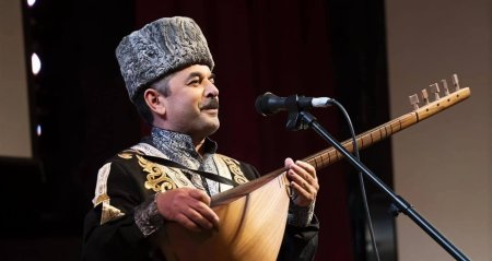Sazın və silahın vəhdəti: Müasir qəhrəmanlıq eposu
