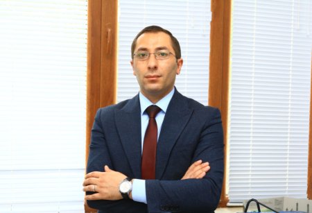 Ekspert: İxtisas seçimi yalnız bala görə deyil, əmək bazarının tələblərinə uyğun aparılmalıdır