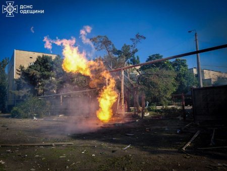 Rusiya ordusu Odessaya raket zərbəsi endirib: ölənlər və yaralananlar var