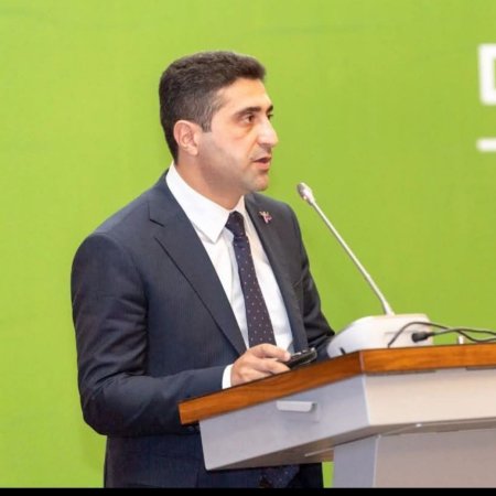 Elvin Paşayev dünyaya Allahın sevib seçdiyi bəndəsi kimi doğulub