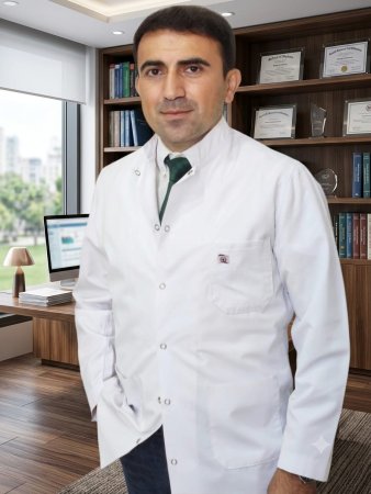 Ağ xalatın arxasında döyünən böyük ürək