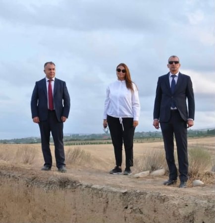 Şah İsmail Xətai bu məmləkətin böyük oğlu, görkəmli sərkərdəsi, böyük şairi olaraq həm də bir tarixidir