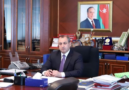 DÖVLƏTƏ SƏDAQƏT, XALQA XİDMƏT SALNAMƏSİ