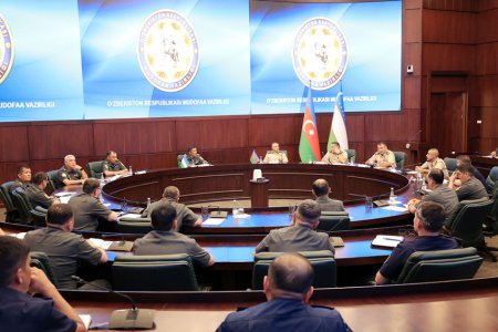 Azərbaycan və Özbəkistan Müdafiə nazirlikləri arasında təcrübə mübadiləsi üzrə işçi görüş olub