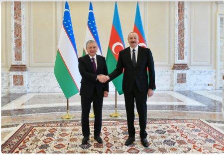 Azərbaycan ilə Özbəkistan arasında münasibətlər ortaq tarixə, dil və mədəni yaxınlığa, qardaşlıq və qarşılıqlı etimada əsaslanır