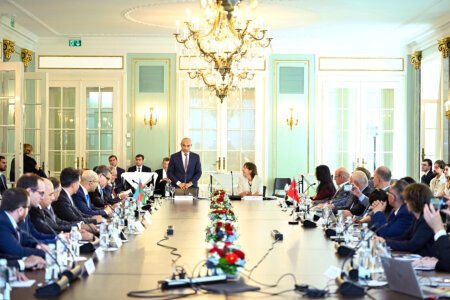 Nazir: Azərbaycanın yaşıl enerji potensialı İsveçrə şirkətləri üçün yeni əməkdaşlıq imkanları yaradır