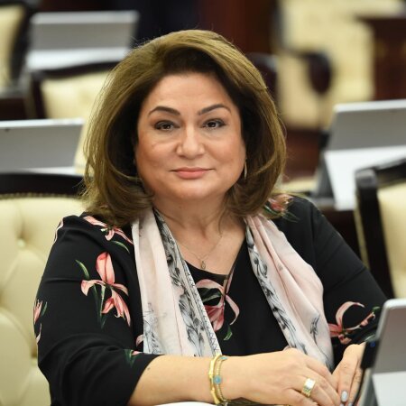 Deputat Hicran Hüseynova Yeni Azərbaycan Partiyasının İdarə Heyətinin üzvü seçilib.