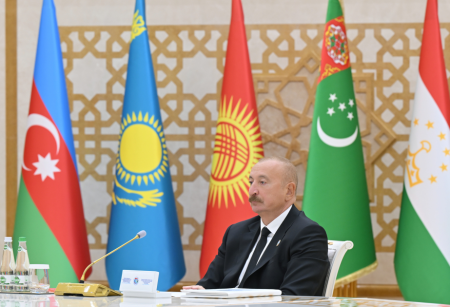 Prezident İlham Əliyev: Azərbaycan-Türkmənistan münasibətləri son illərdə dinamik inkişaf edir