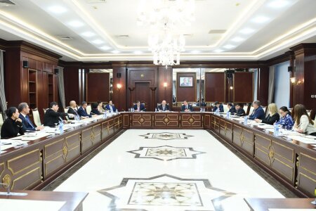 Müdafiə, təhlükəsizlik və korrupsiya ilə mübarizə komitəsinin iclasında